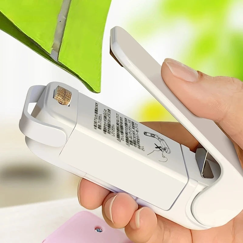Portable mini Heat Bag Sealer - Handheld food storage sealing machine