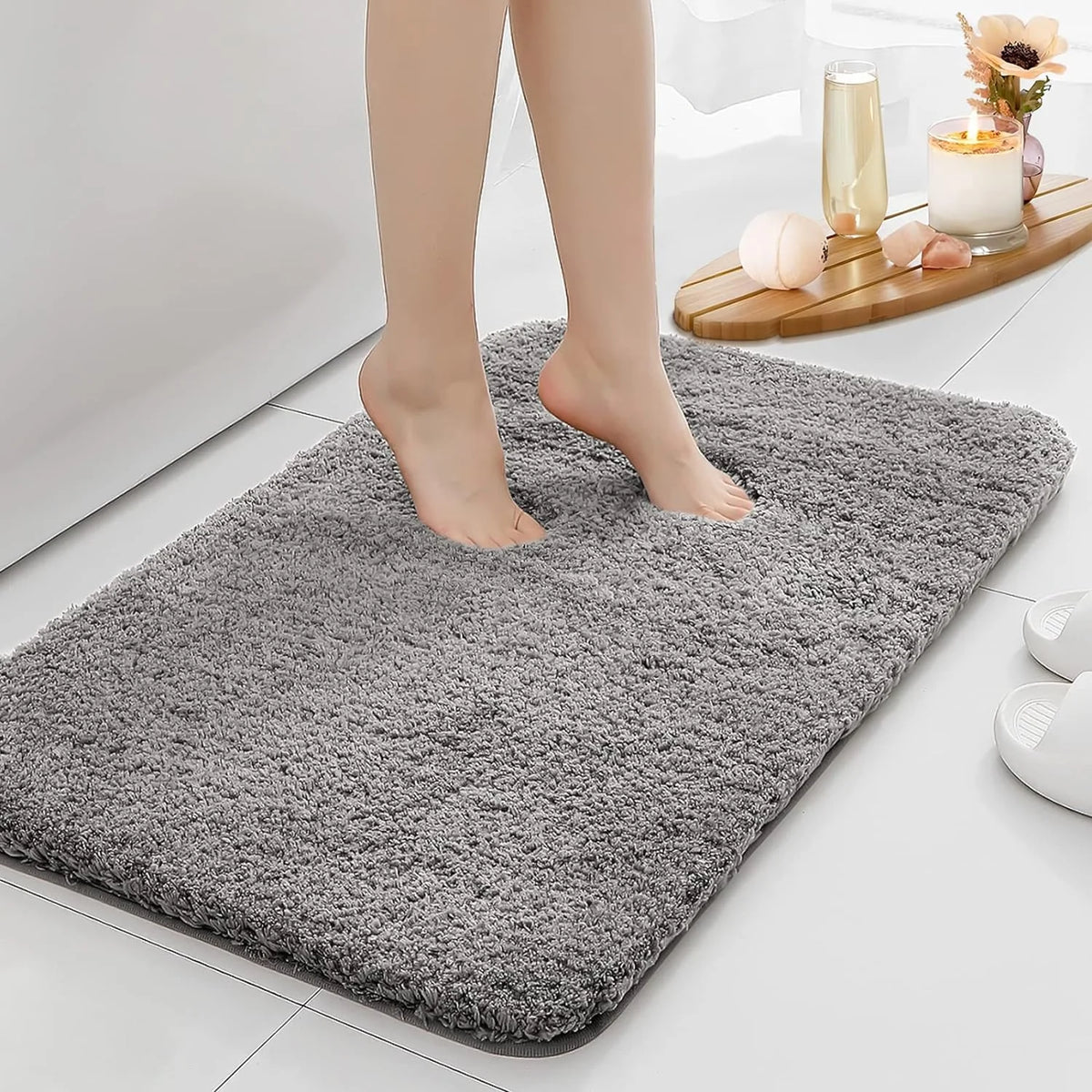 Soft absorbent non-slip bathroom mat - quick dry rug