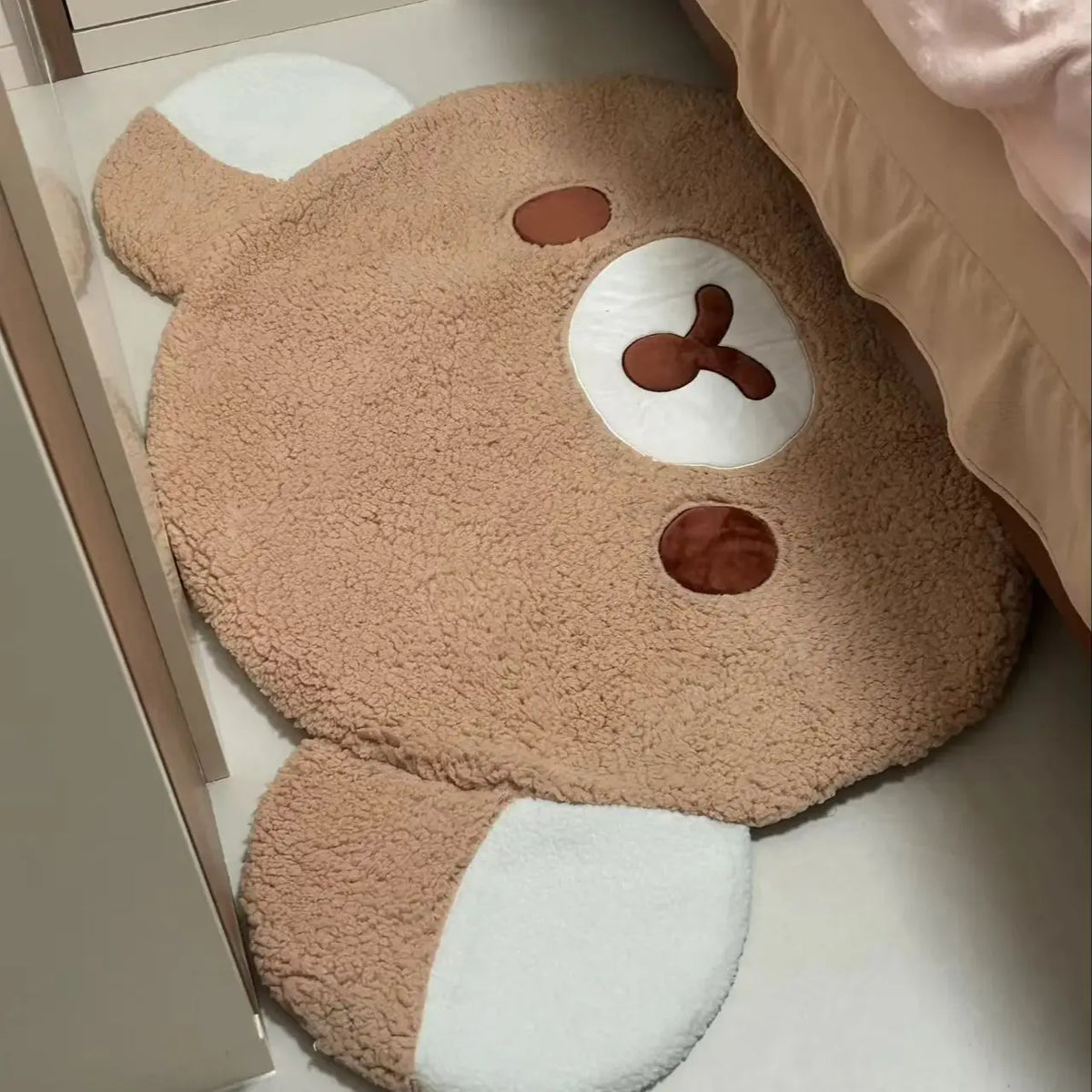Cute bear plush rug- soft non-slip floor mat